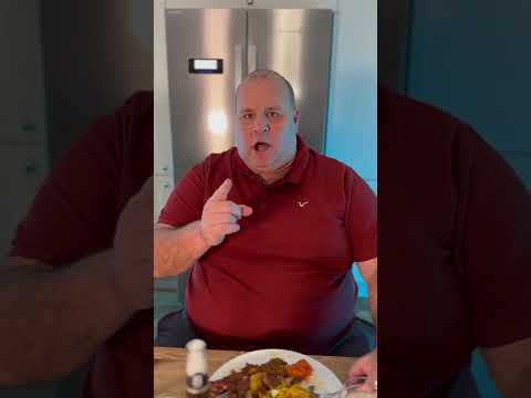 BIG JOHN HAS CHINESE WITH ELLE BROOKE